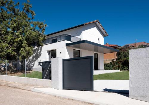 vista exterior con acceso